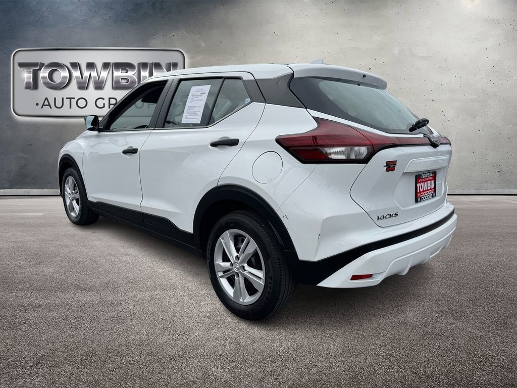 Used 2024 Nissan Kicks S FWD image 6