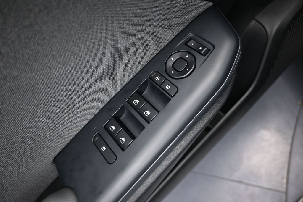 Used 2025 Kia K4 EX FWD image 20