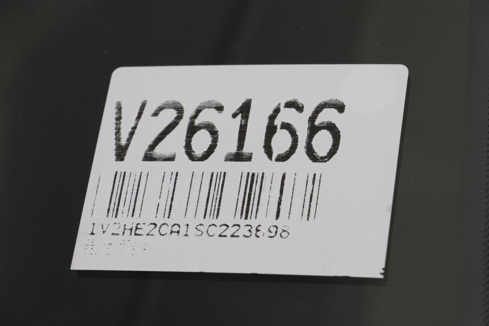 Used 2025 Volkswagen Atlas Cross Sport SE image 25