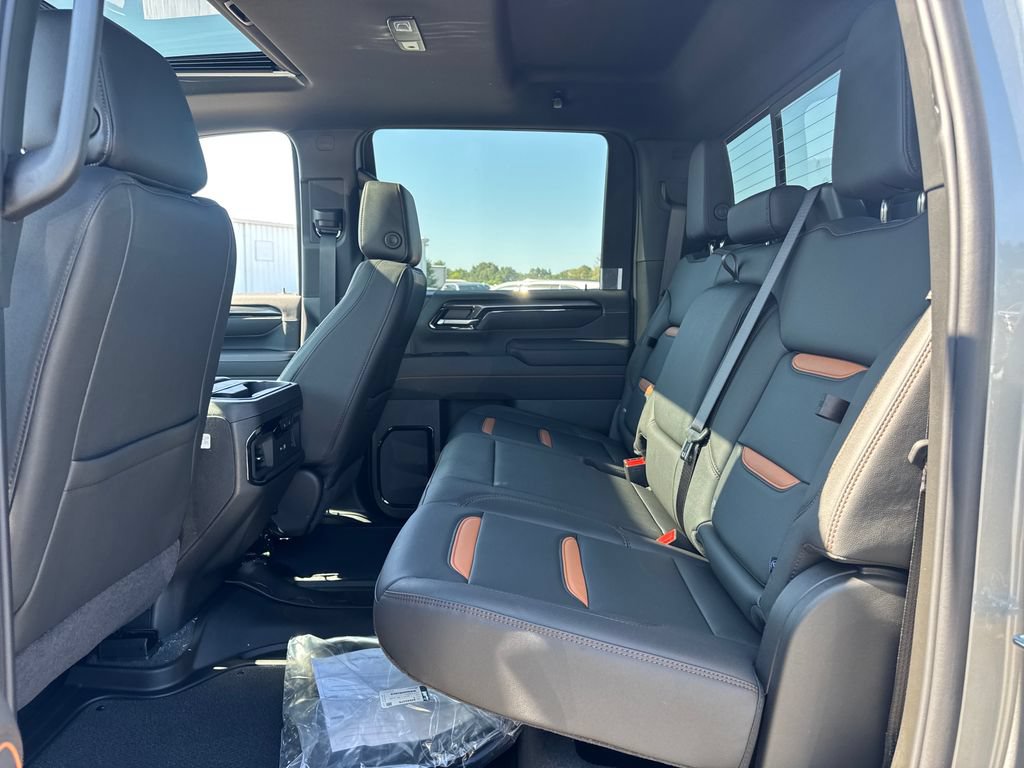 New 2026 GMC Sierra 2500 AT4 w/ AT4 Premium Plus Package AWD/4WD image 13