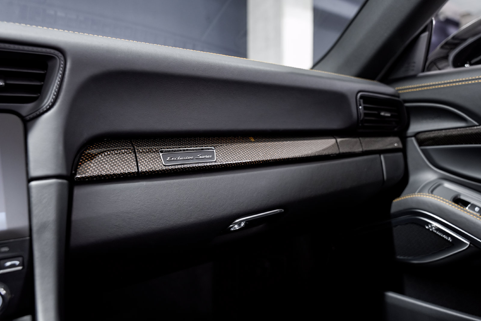 Used 2019 Porsche 911 Turbo S AWD/4WD image 20