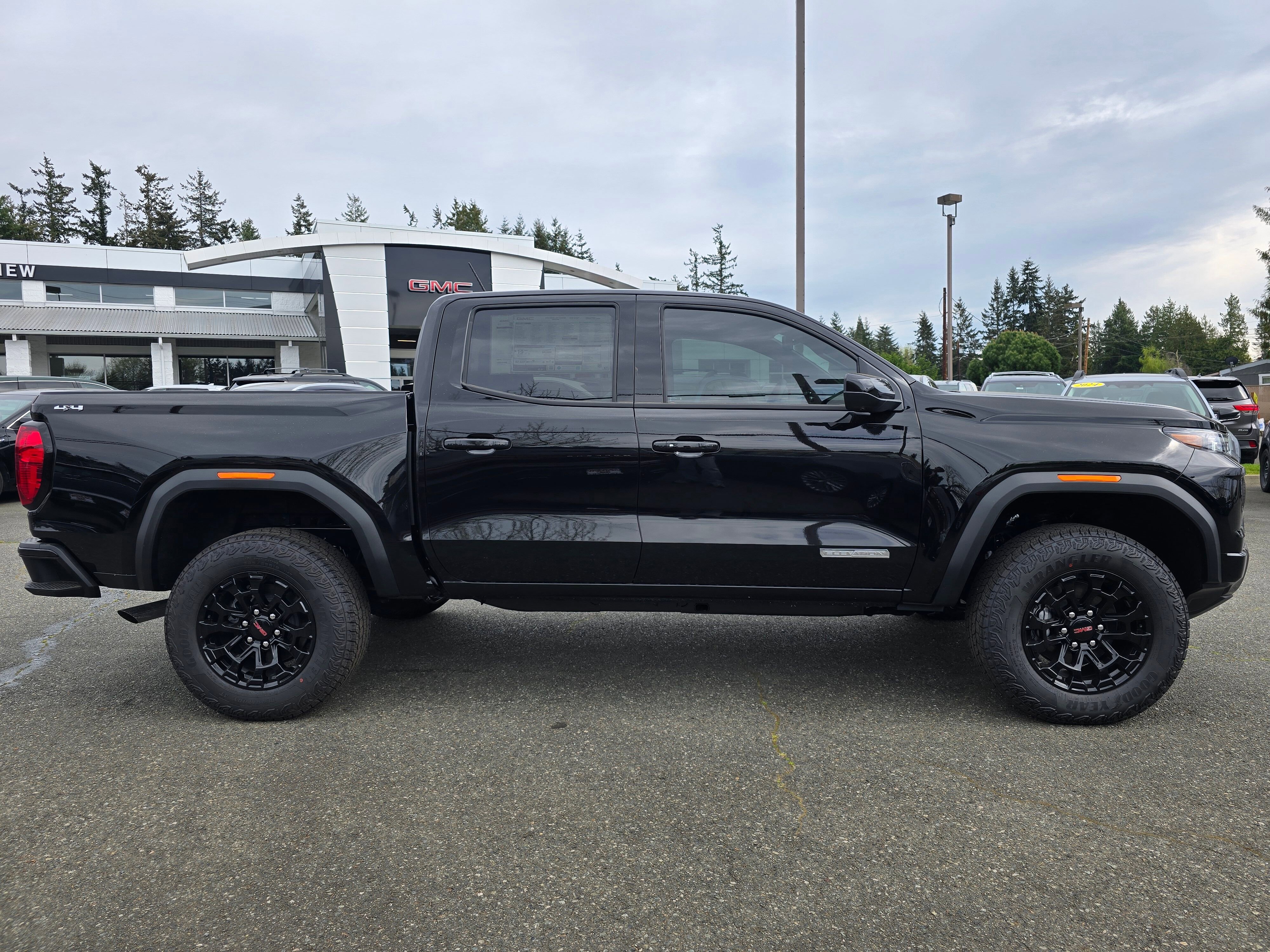 New 2026 GMC Canyon Elevation w/ Convenience Package AWD/4WD image 8