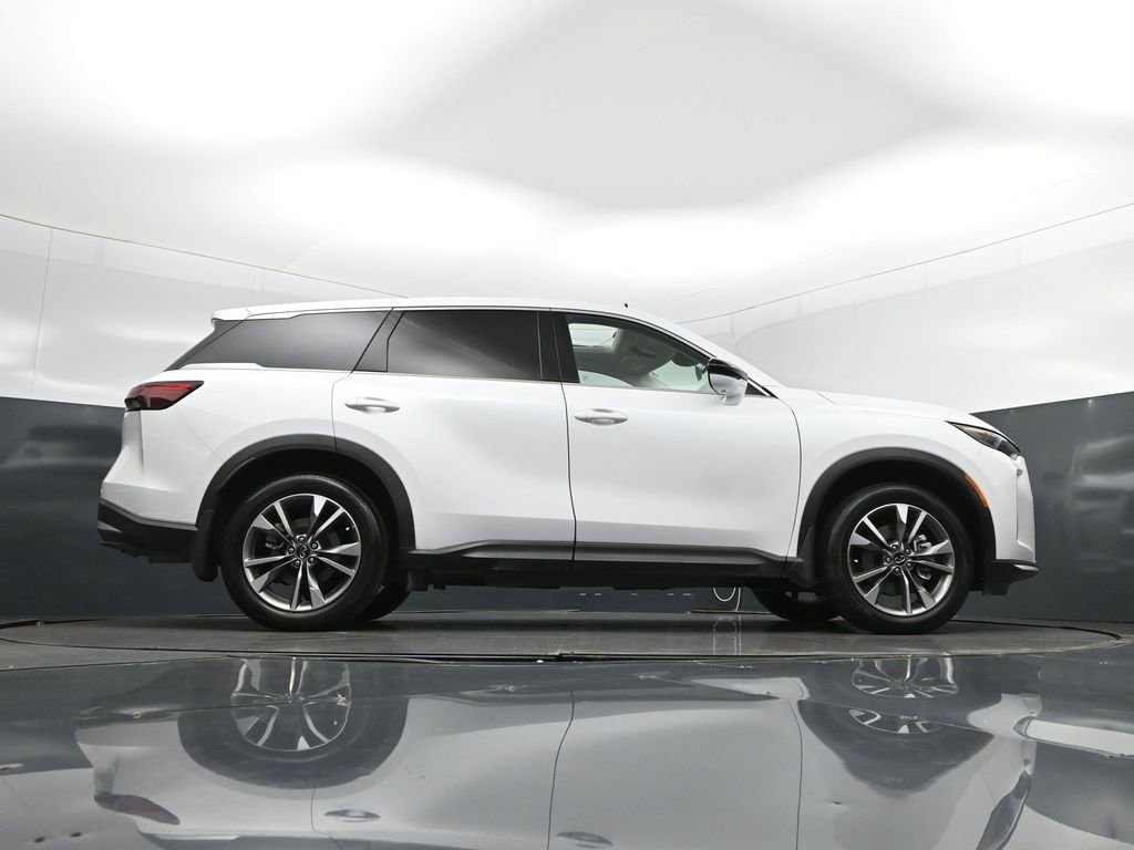 Used 2026 INFINITI QX60 Pure w/ Cargo Package image 45
