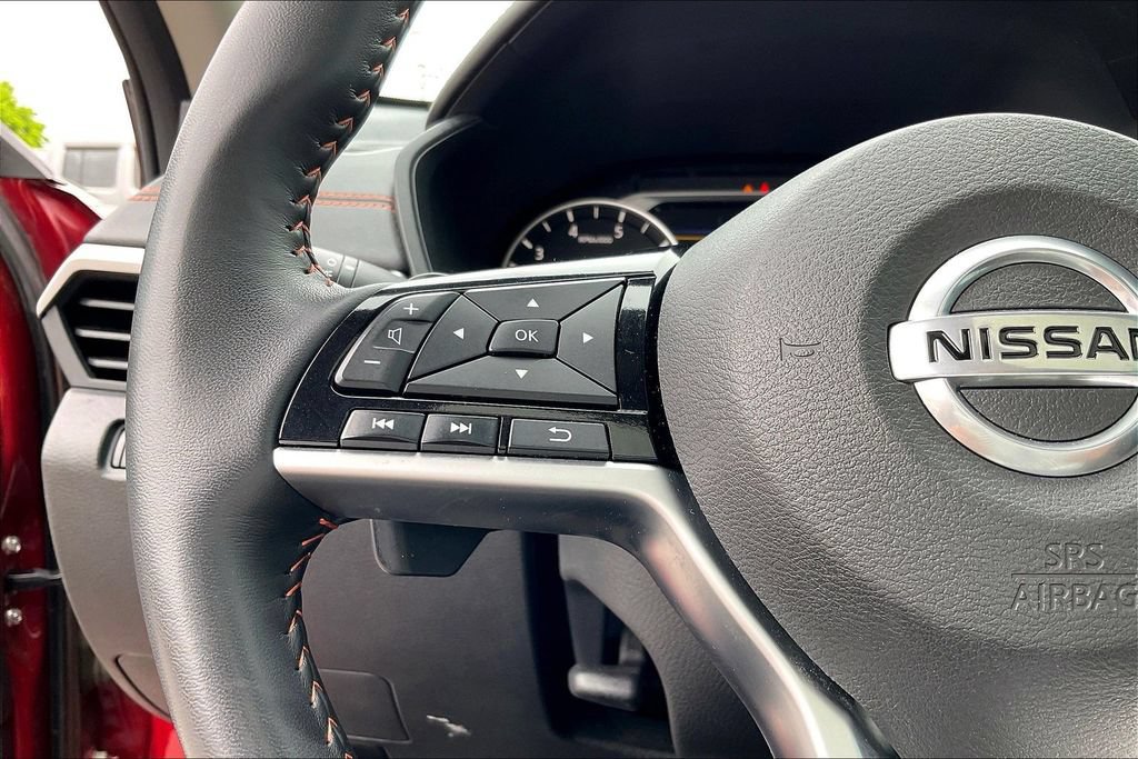 Used 2021 Nissan Altima 2.5 SR w/ SR Premium Package FWD image 26