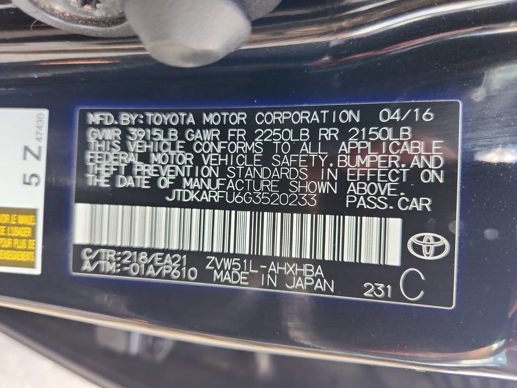 Used 2016 Toyota Prius Three Touring FWD image 25