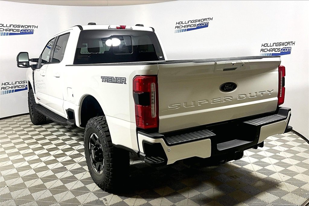 New 2025 Ford F350 Lariat w/ Lariat Ultimate Package image 3