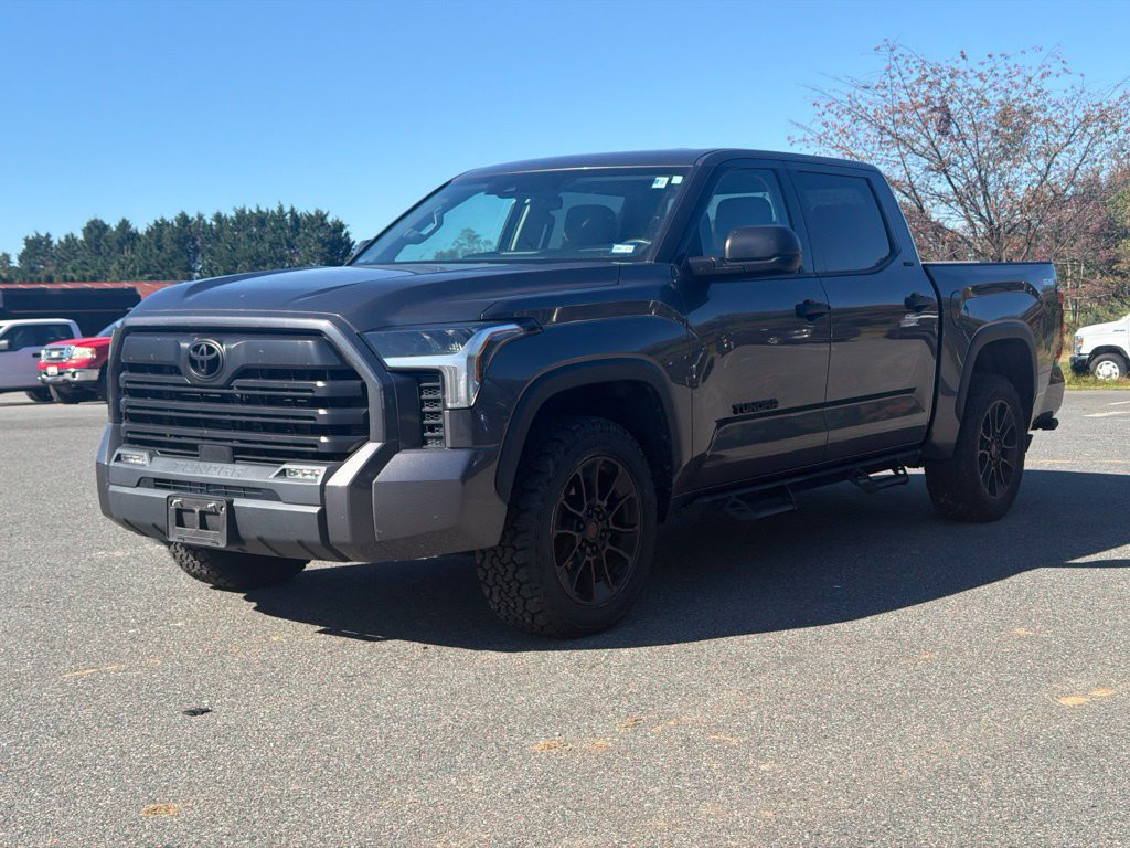 Used 2023 Toyota Tundra SR5 AWD/4WD image 3
