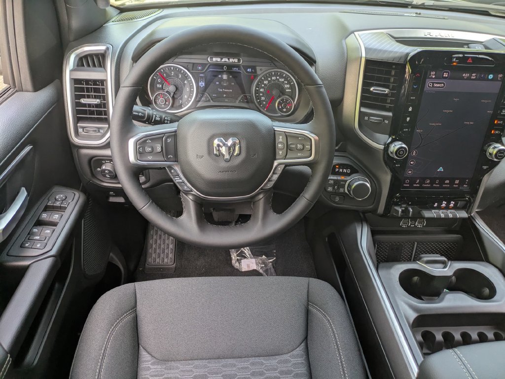 New 2026 RAM 1500 Big Horn AWD/4WD image 14