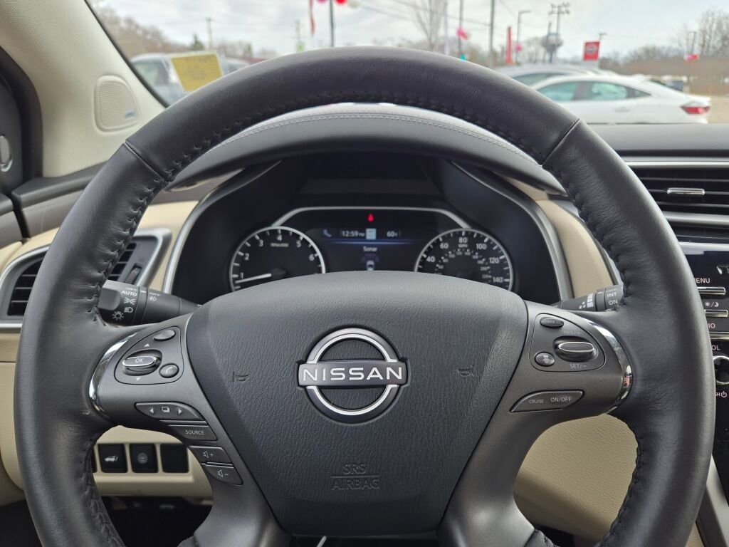 Used 2024 Nissan Murano Platinum w/ Cargo Package AWD/4WD image 33