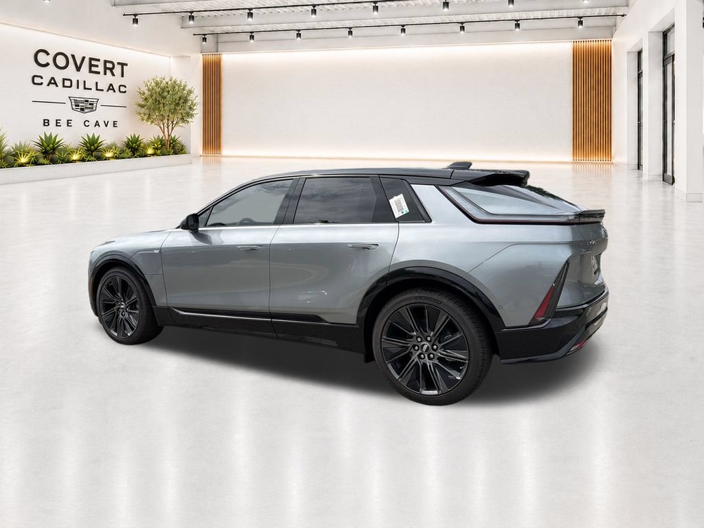 New 2026 Cadillac Lyriq Signature Sport w/ LPO, Floor Liner Package RWD image 8