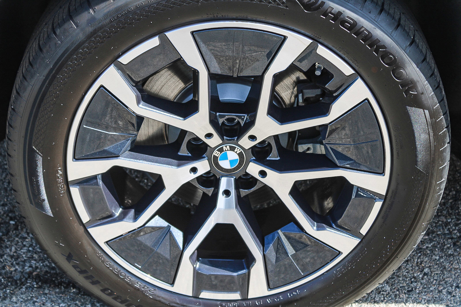 Used 2025 BMW X3 xDrive30i AWD/4WD image 11