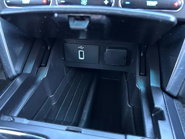 Used 2018 Ford Explorer Sport image 21