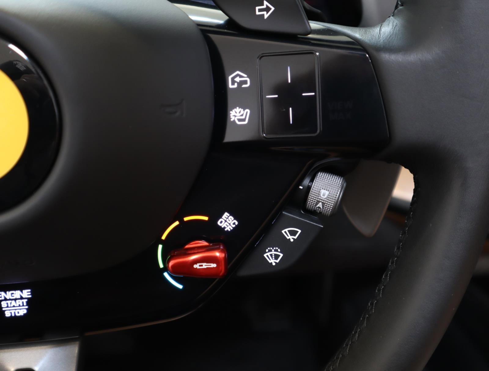 Used 2022 Ferrari SF90 Spider image 29