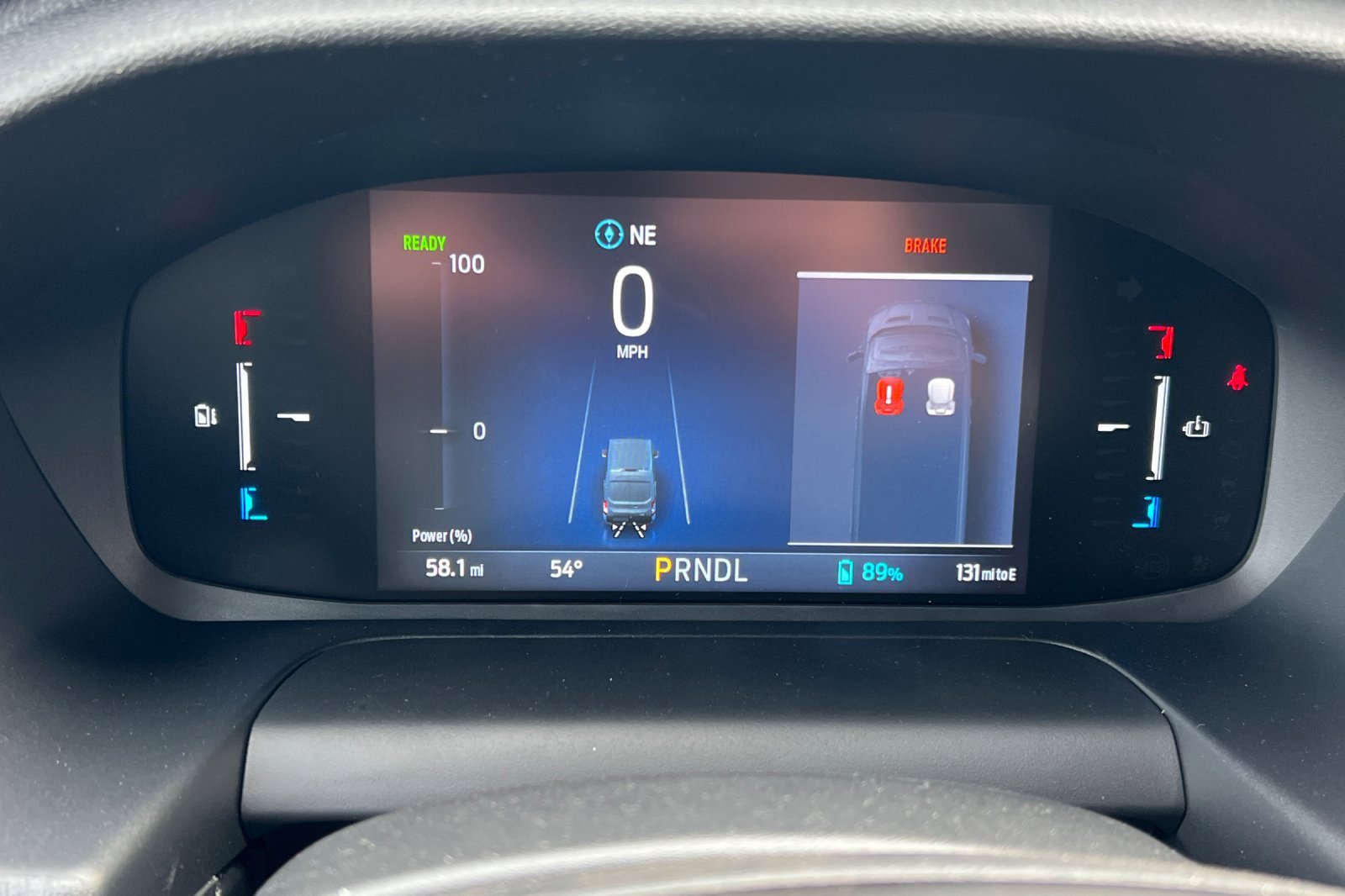 New 2026 Ford E-Transit 148 Medium Roof w/ Load Area Protection Package image 24