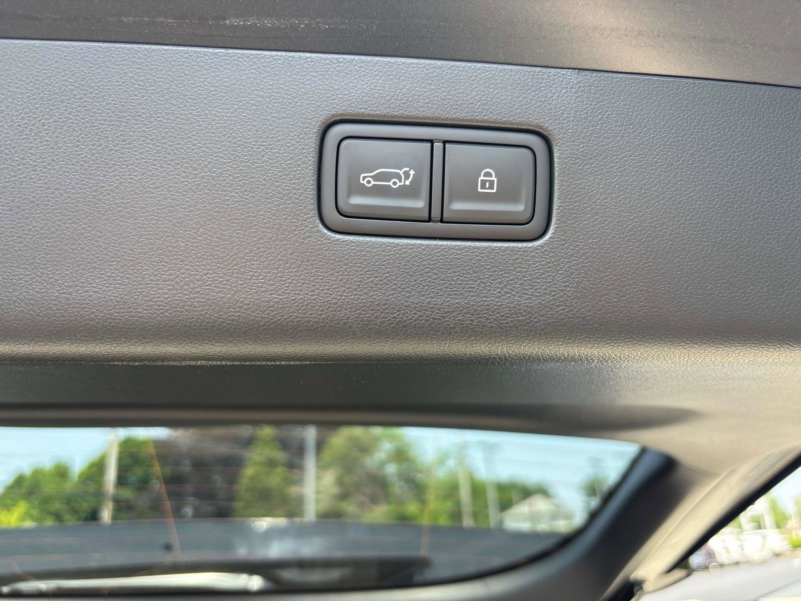 New 2026 Hyundai Ioniq 9 SEL image 4