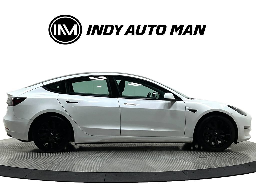 Used 2021 Tesla Model 3 Standard Range Plus RWD image 3