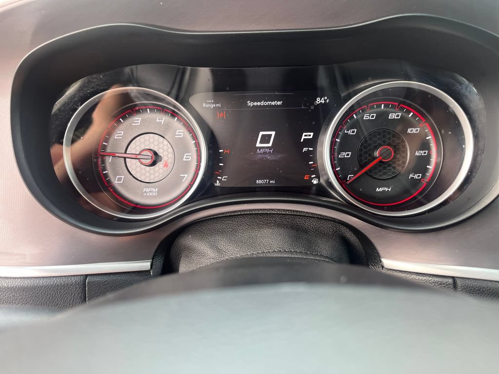 Used 2022 Dodge Charger SXT RWD image 16