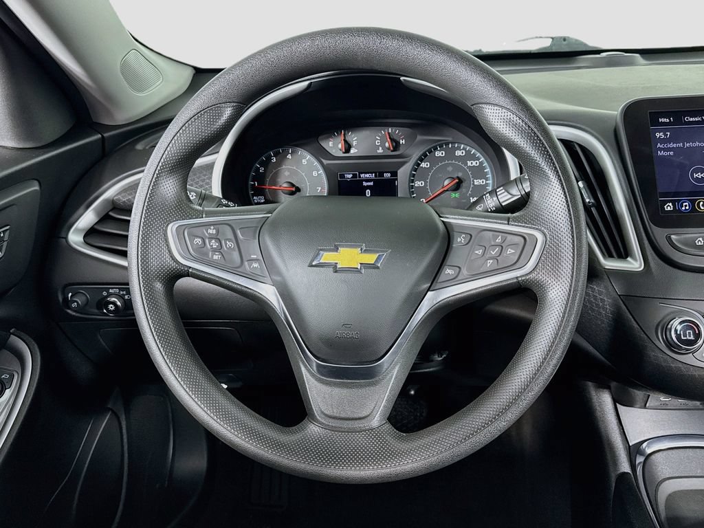 Used 2023 Chevrolet Malibu LT w/ Driver Confidence Package FWD image 19