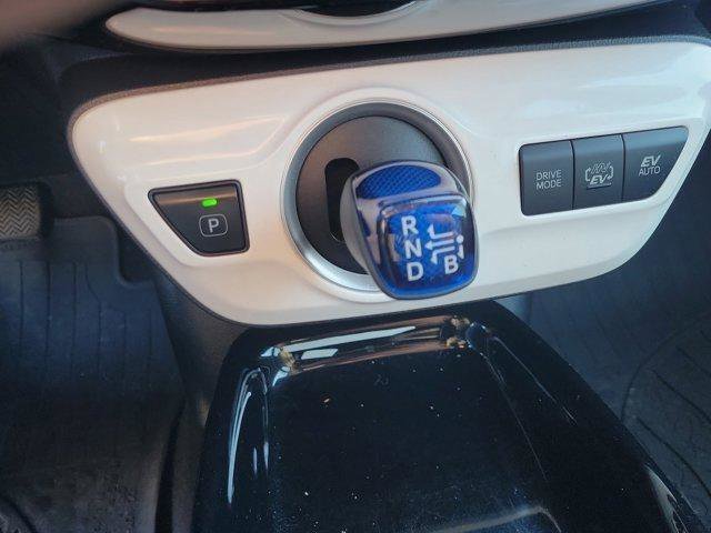 Used 2018 Toyota Prius Prime Plus FWD image 28