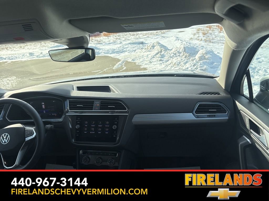 Used 2024 Volkswagen Tiguan S image 31