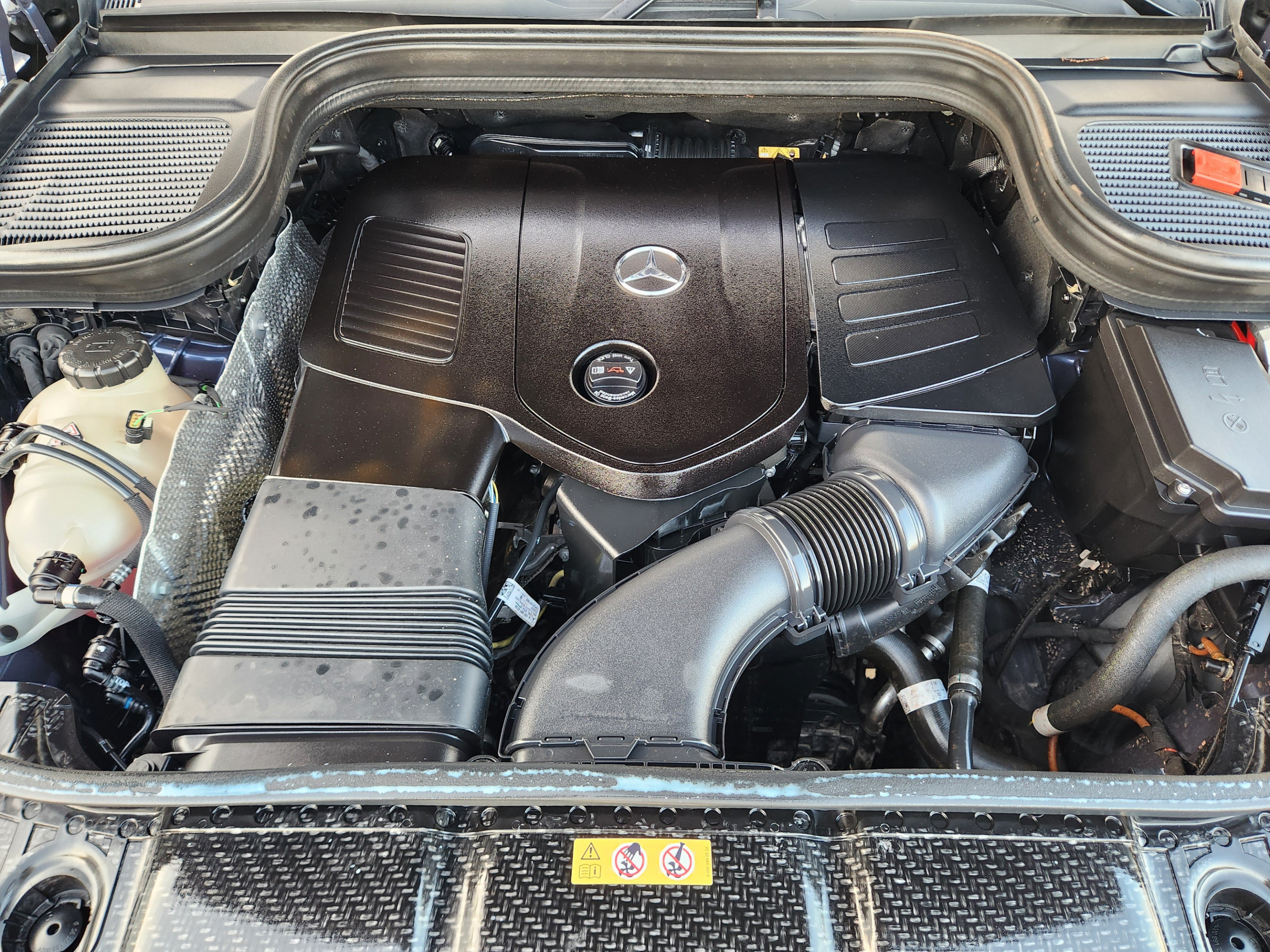 Used 2025 Mercedes-Benz GLE 350 4MATIC image 27