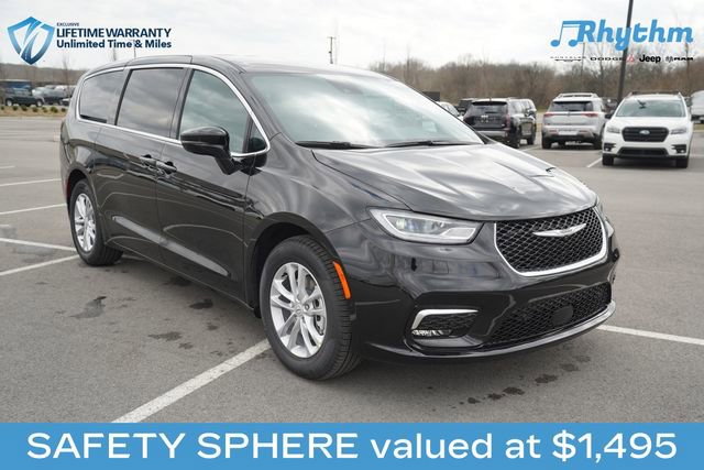 New 2026 Chrysler Pacifica Select FWD image 1