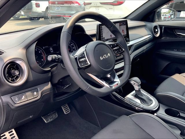 Used 2023 Kia Forte GT-Line FWD image 4