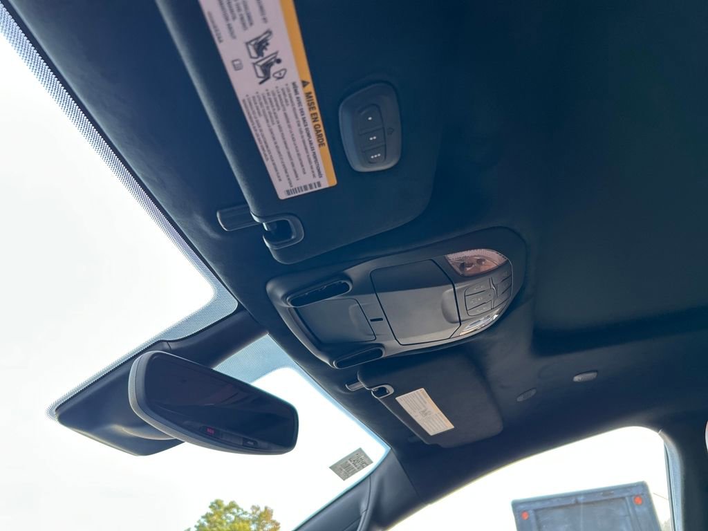 Used 2026 Chrysler Pacifica Pinnacle image 22