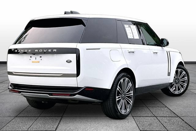 Used 2023 Land Rover Range Rover SE AWD/4WD image 6