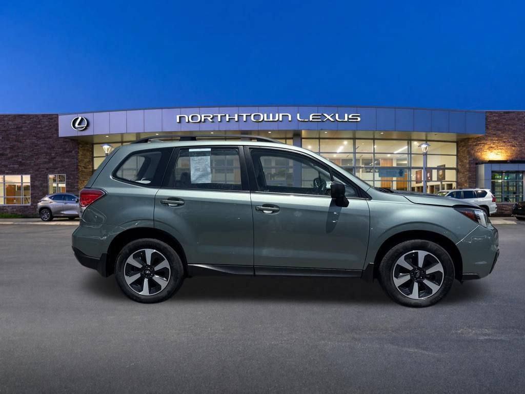 Used 2018 Subaru Forester 2.5i w/ Alloy Wheel Package AWD/4WD image 20
