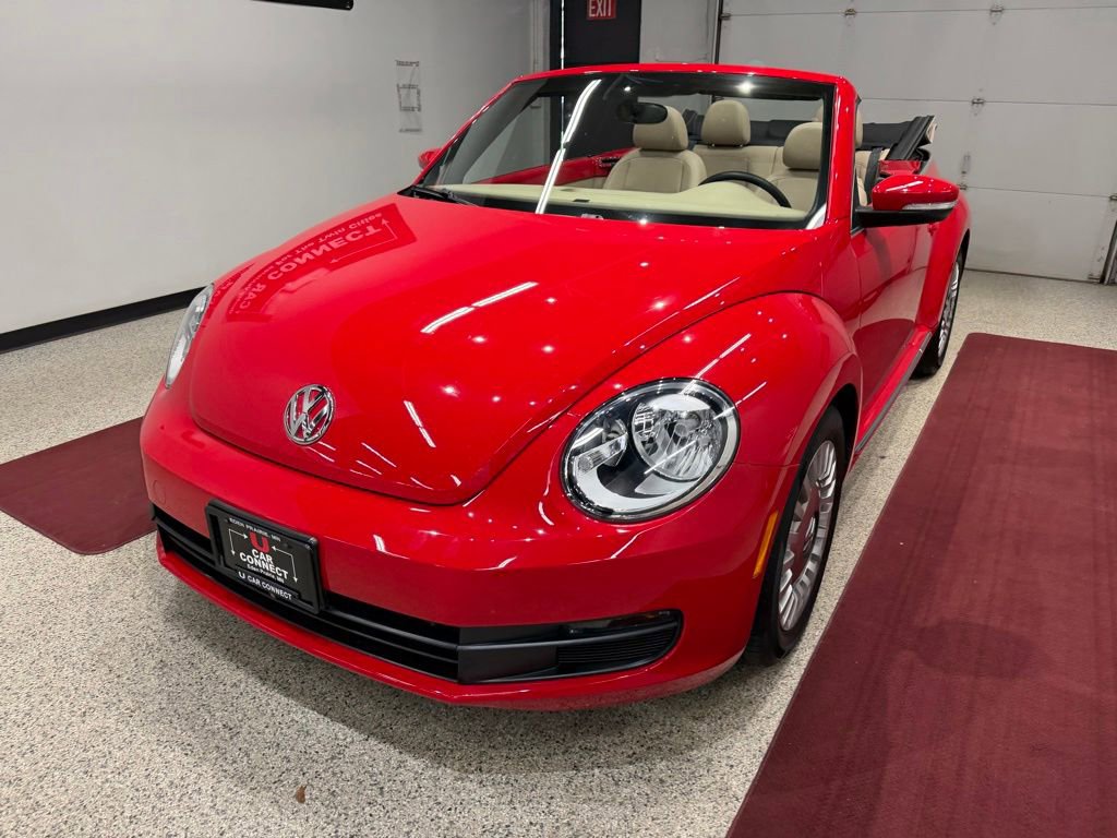 Used 2015 Volkswagen Beetle 1.8T FWD image 5