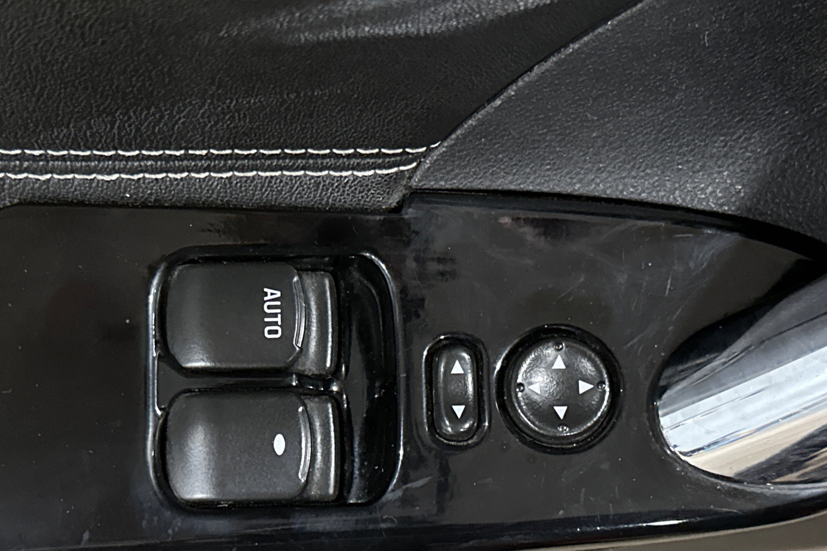 Used 2007 Saturn Sky w/ Premium Trim Pkg image 17