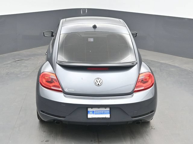Used 2013 Volkswagen Beetle R-Line FWD image 37