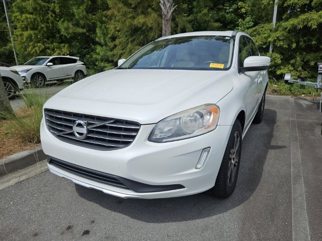 Used 2015 Volvo XC60 T6 Premier Plus AWD/4WD image 2