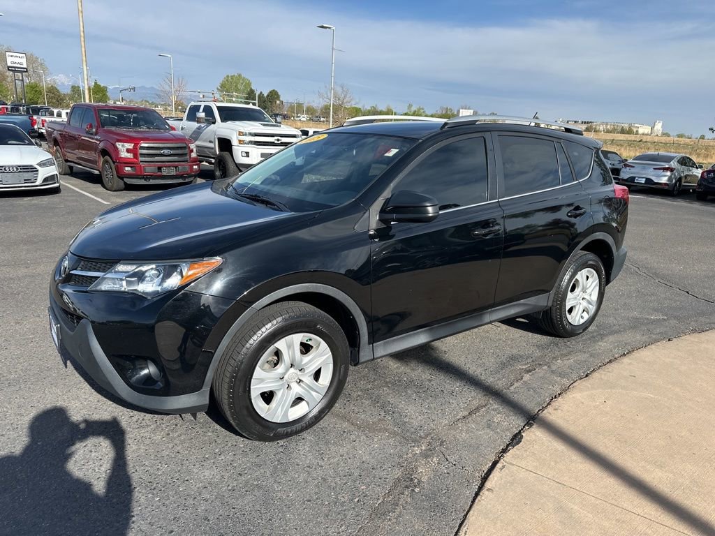 Used 2015 Toyota RAV4 LE image 32