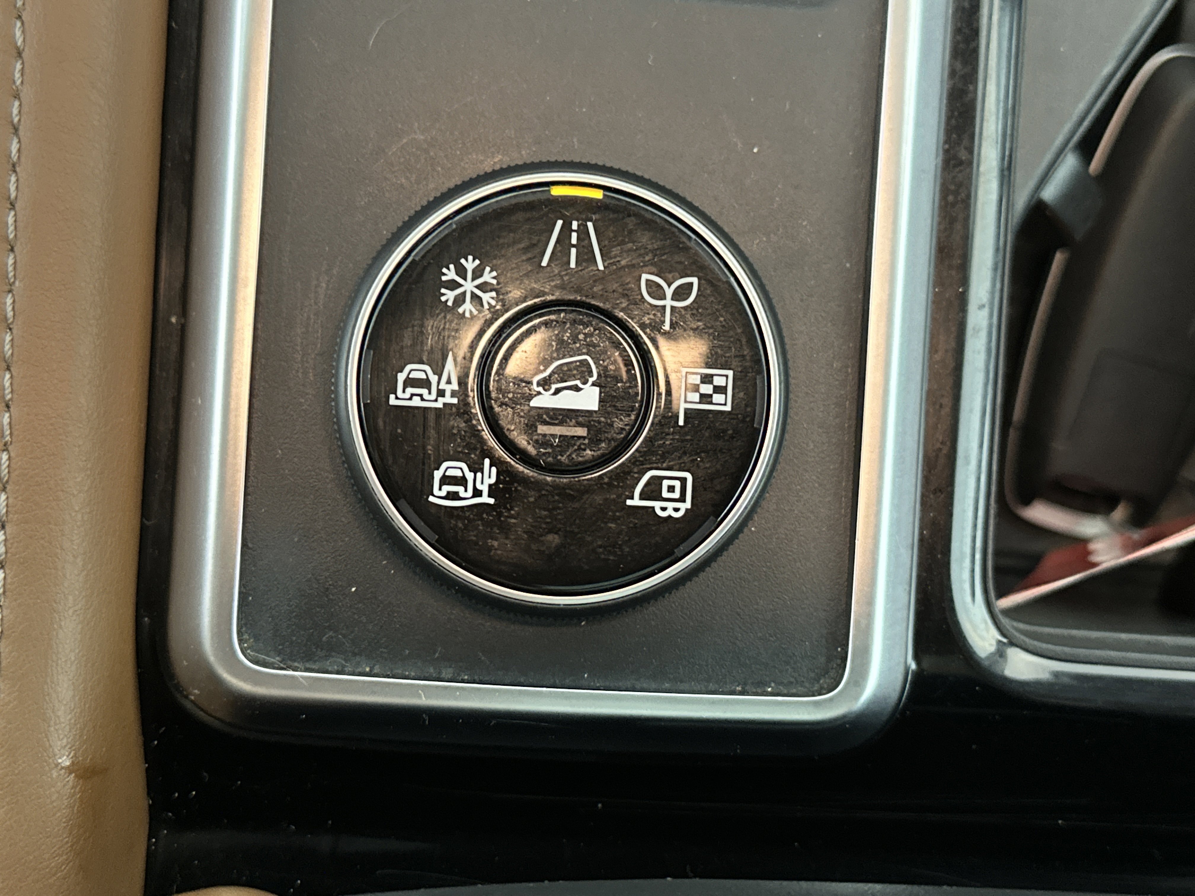 Used 2023 Nissan Pathfinder Platinum w/ Lighting Package (N93) image 28