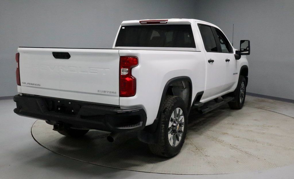 Used 2025 Chevrolet Silverado 2500 Custom w/ Custom Value Package image 10