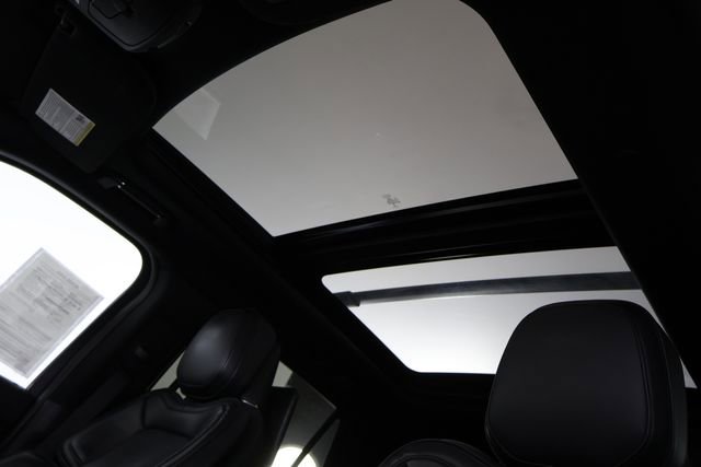 Used 2019 Lincoln Navigator L Reserve image 25