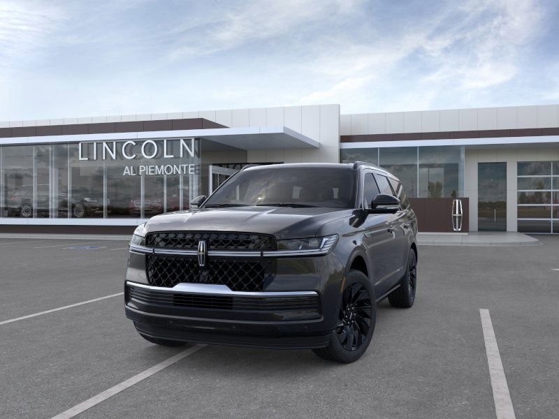 New 2025 Lincoln Navigator Reserve w/ Jet Appearance Package image 2