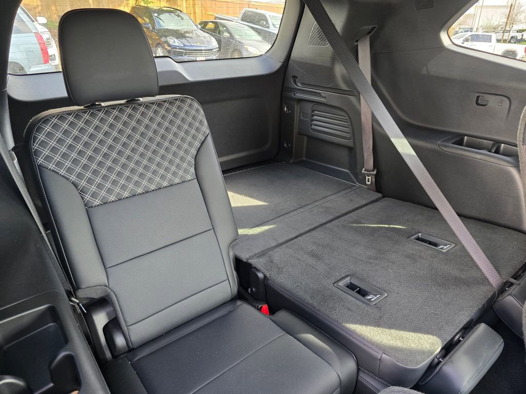 Used 2024 GMC Acadia Denali w/ Super Cruise Package image 51