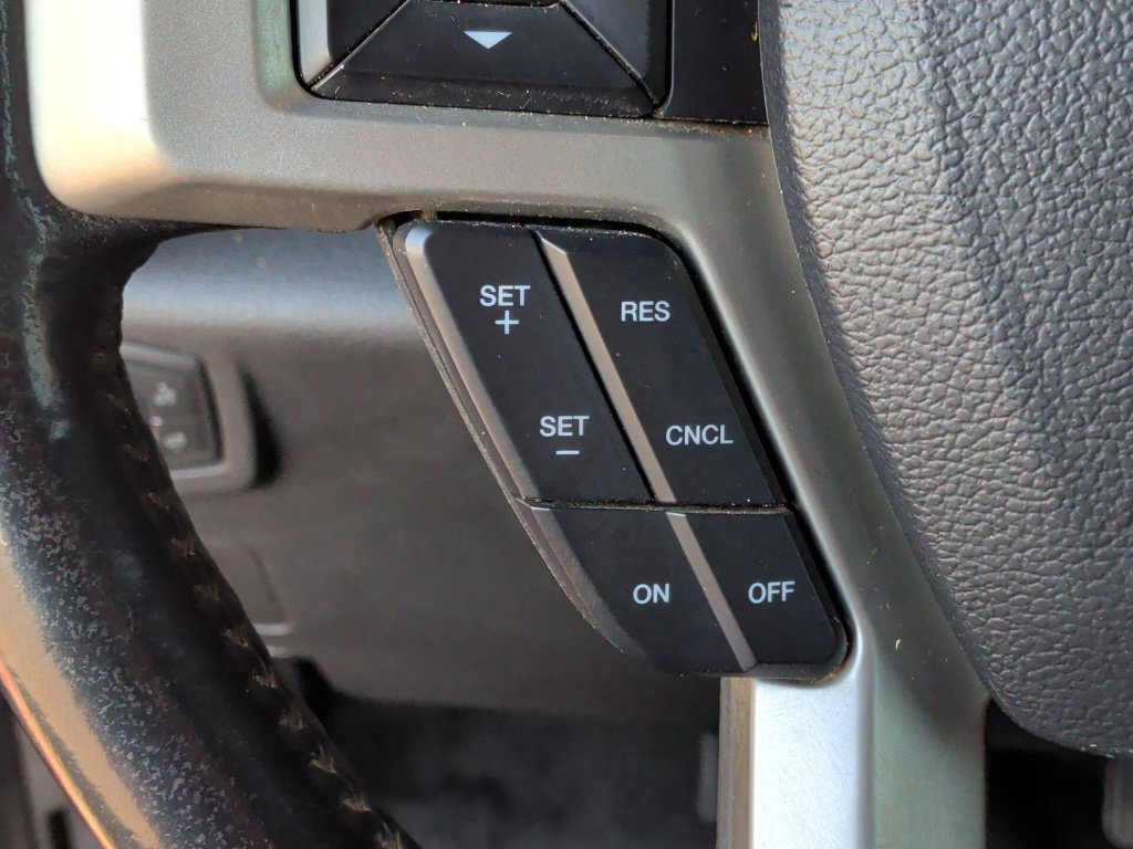 Used 2021 Ford F350 Lariat w/ Chrome Package AWD/4WD image 21