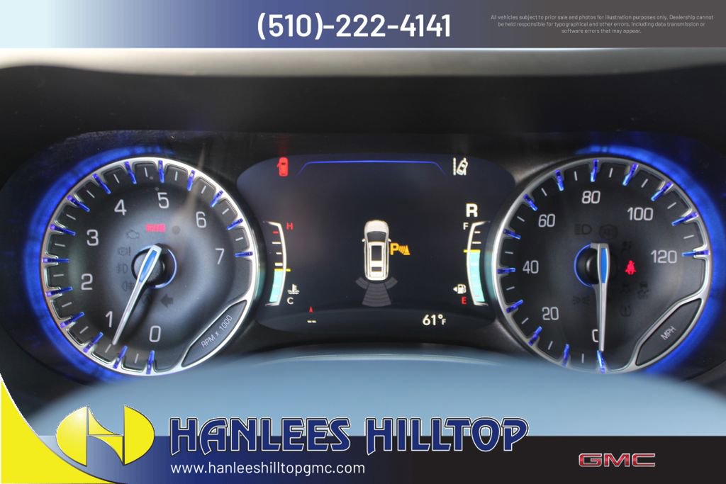 Used 2024 Chrysler Pacifica Touring-L FWD image 32