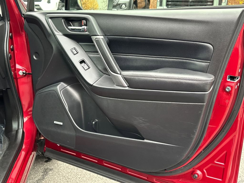 Used 2018 Subaru Forester 2.5i Touring w/ Popular Package #3B image 14