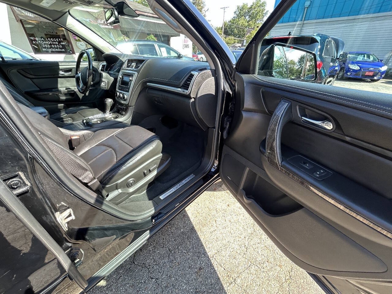 Used 2016 GMC Acadia SLT w/ Premium Edition FWD image 10