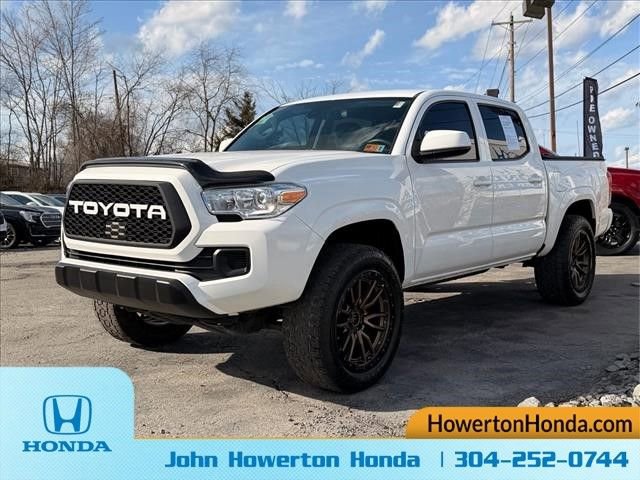 Used 2022 Toyota Tacoma SR image 10