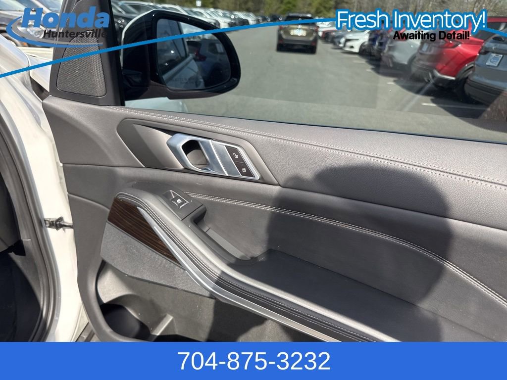 Used 2023 BMW X5 xDrive40i w/ Premium Package image 17