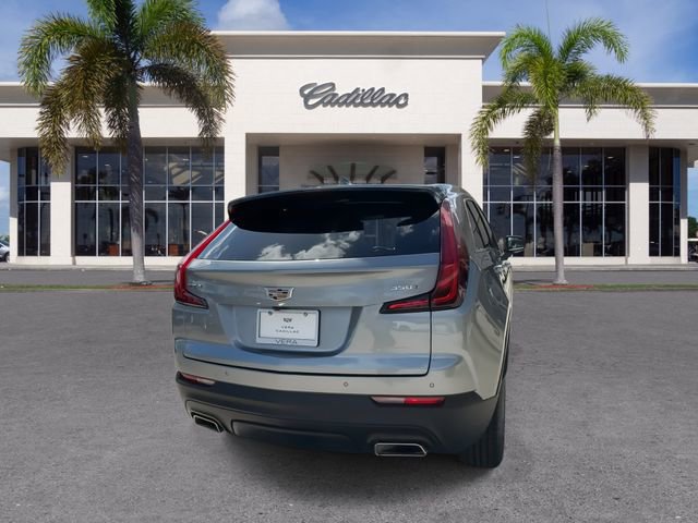 Certified 2023 Cadillac XT4 Luxury image 13