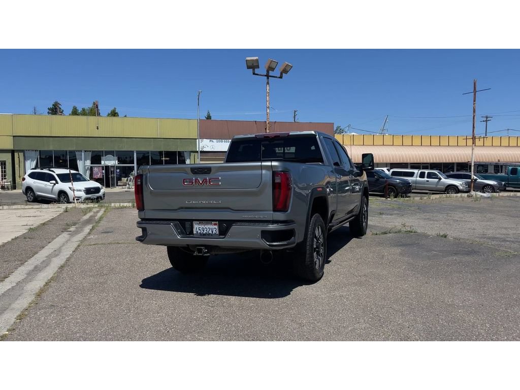 Used 2024 GMC Sierra 2500 Denali w/ Denali Reserve Package AWD/4WD image 2