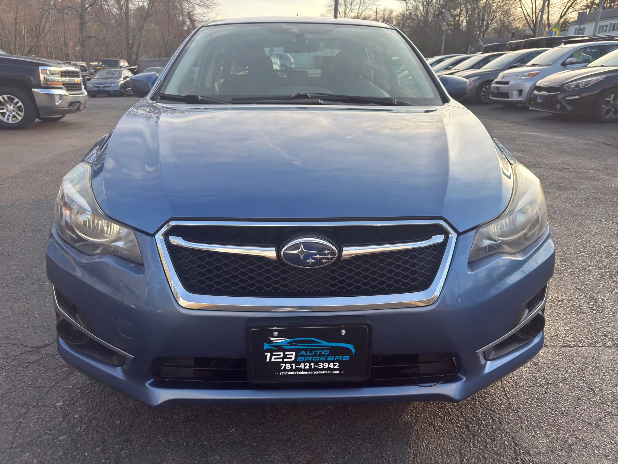 Used 2015 Subaru Impreza 2.0i Premium AWD/4WD image 2
