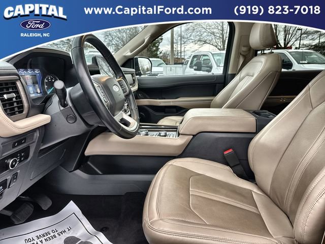 Certified 2024 Ford Expedition Limited image 17